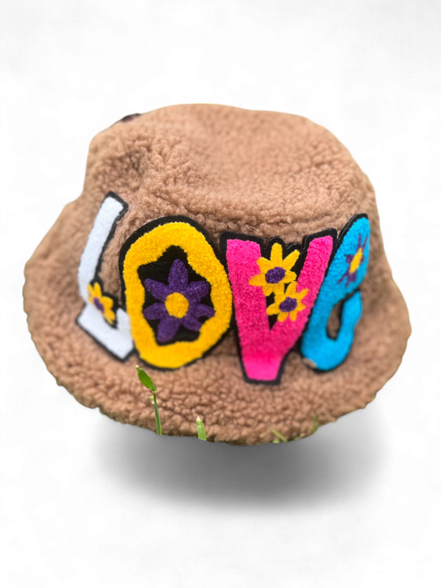 PEACE+LOVE HAT