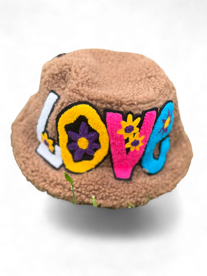 PEACE+LOVE HAT